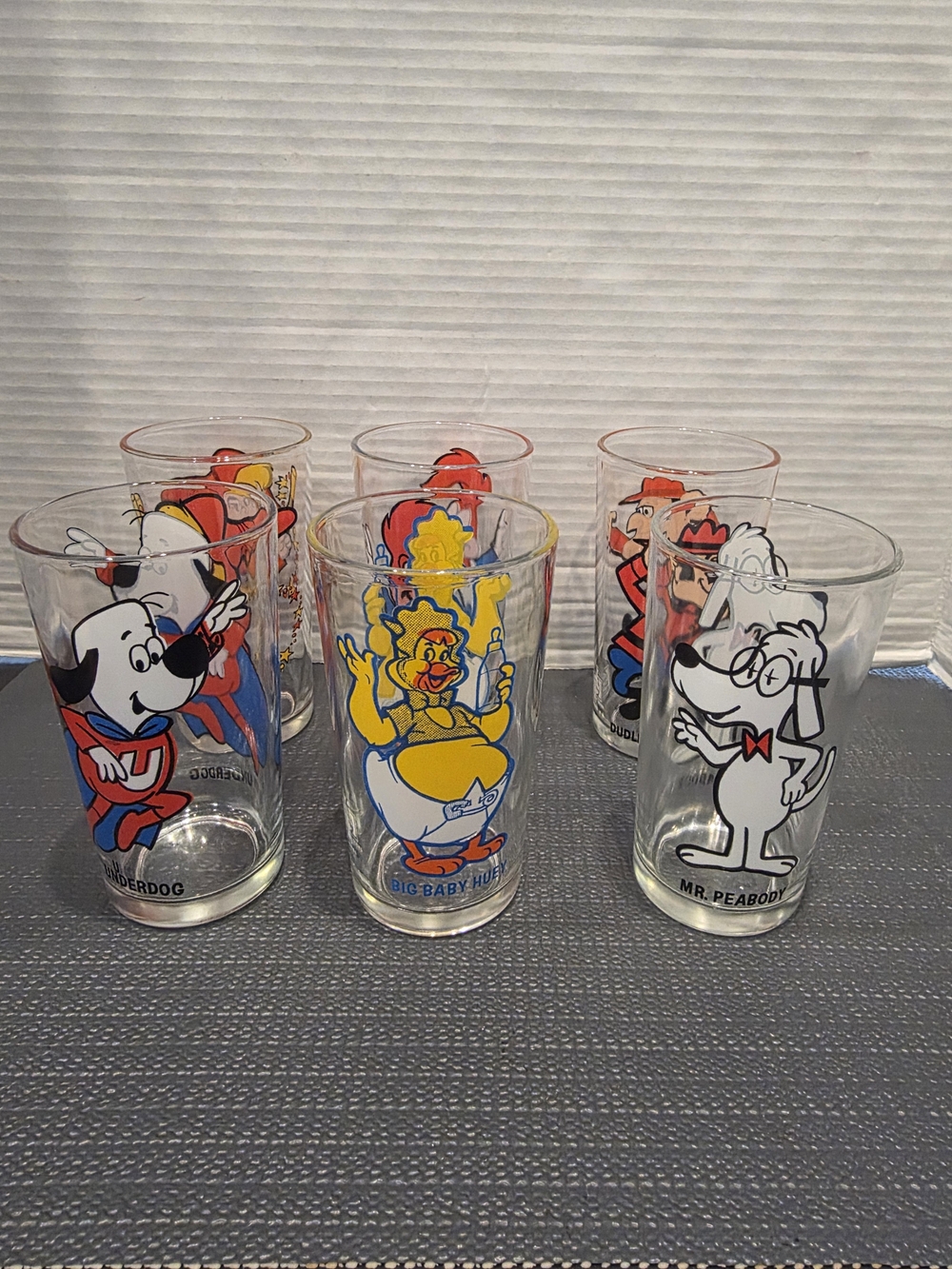 Vintage Pepsi Collector Series Drinking Glass Set  Of 6.